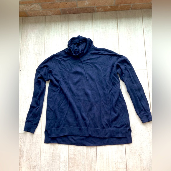 Icebreaker Navy Sweater - Picture 3 of 11